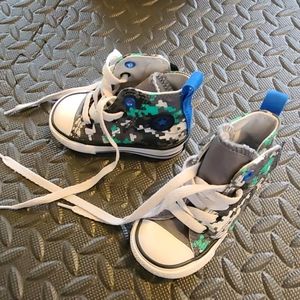 Baby Converse high top camo chucks chuck taylor